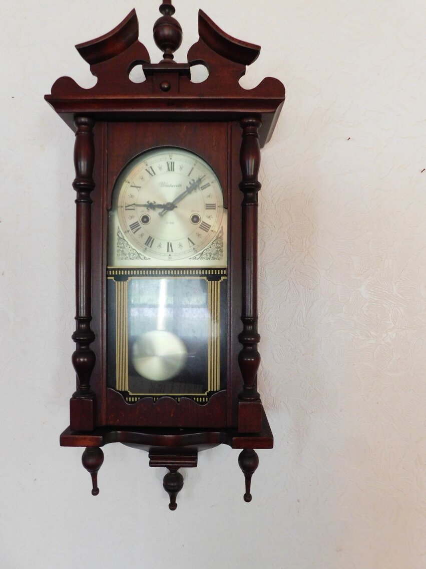 Image for Mannington, WV – Estate of James Saurborn: ’66 Thunderbird, ’06 Ford F-150, Antiques, Household Items, and More!