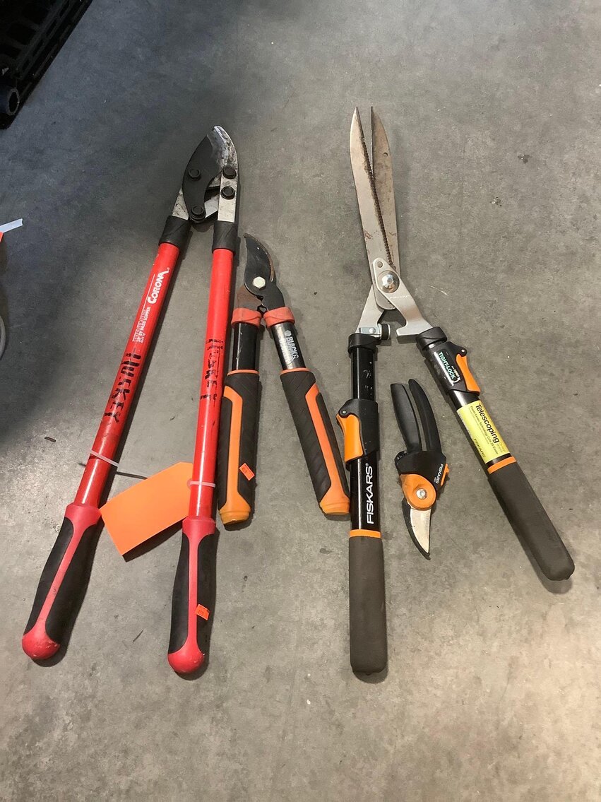 Image for Furniture, collectibles, household-New North