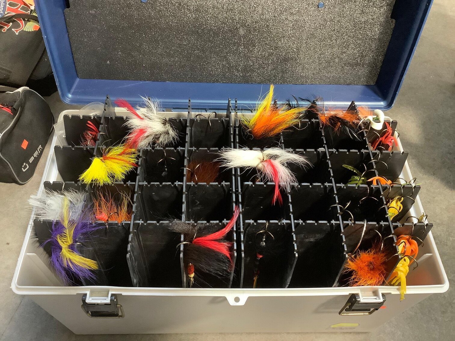 Image for Furniture, collectibles, household-New North