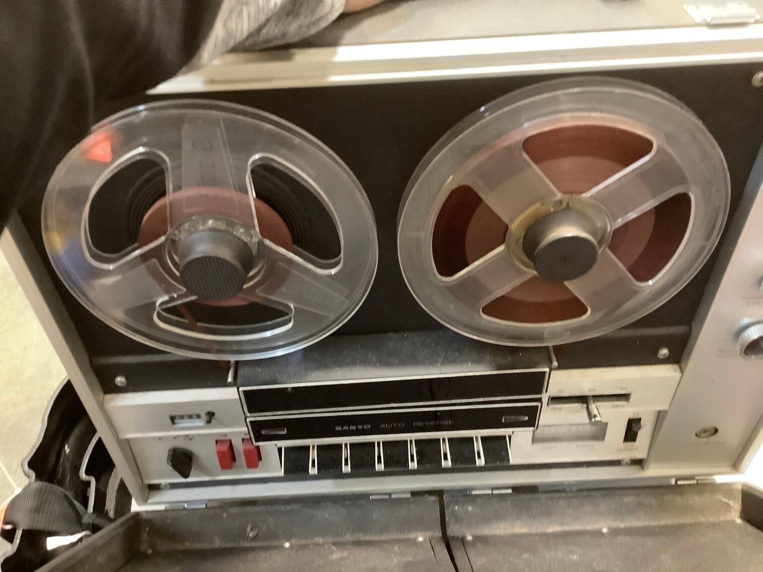 Image for Furniture, collectibles, household-New North