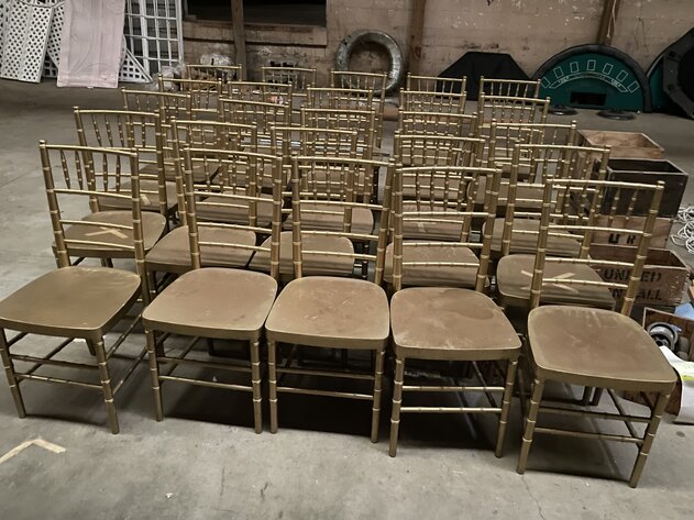 Image for 190 Chiavari Even Chairs, 150 Event Chairs - Online Auction