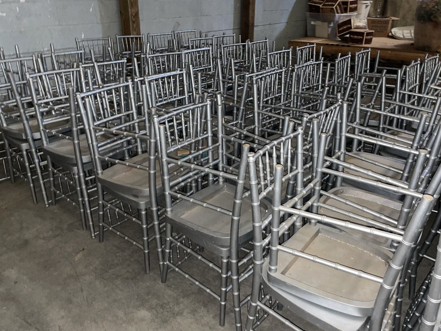 Image for 190 Chiavari Even Chairs, 150 Event Chairs - Online Auction