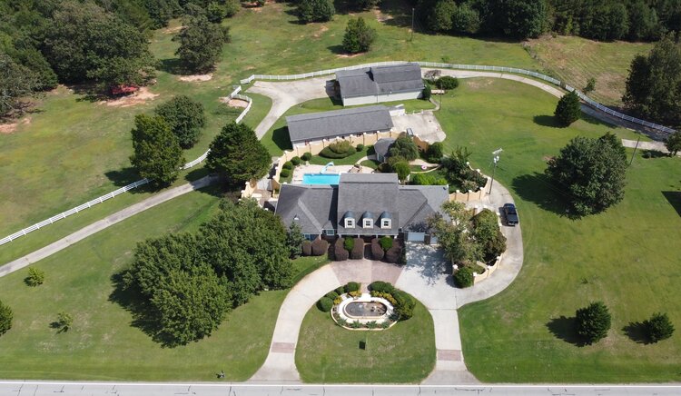 Image for Country Estate on 11.92 +/- Acres