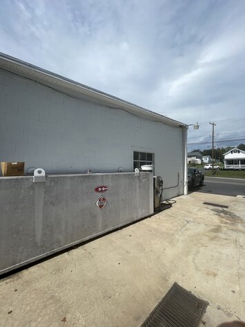 Image for 3 Bay Commercial Building in Downtown Luray, VA
