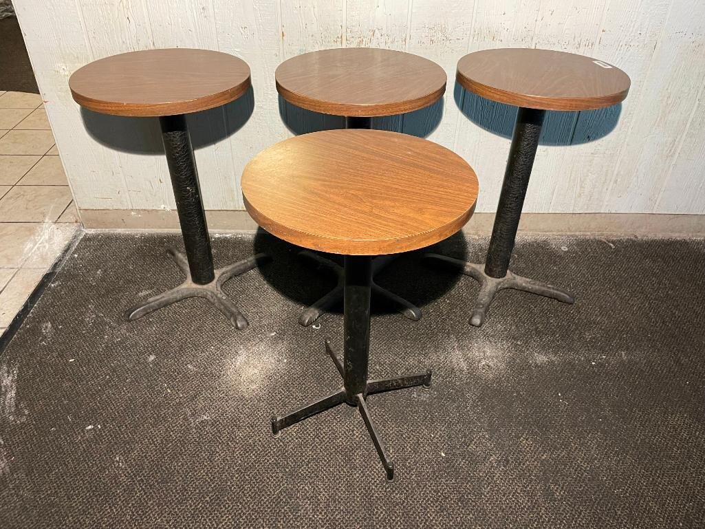 Image for Boondockers Bar, Restaurant & Sand Volleyball Business Liquidation Online Auction