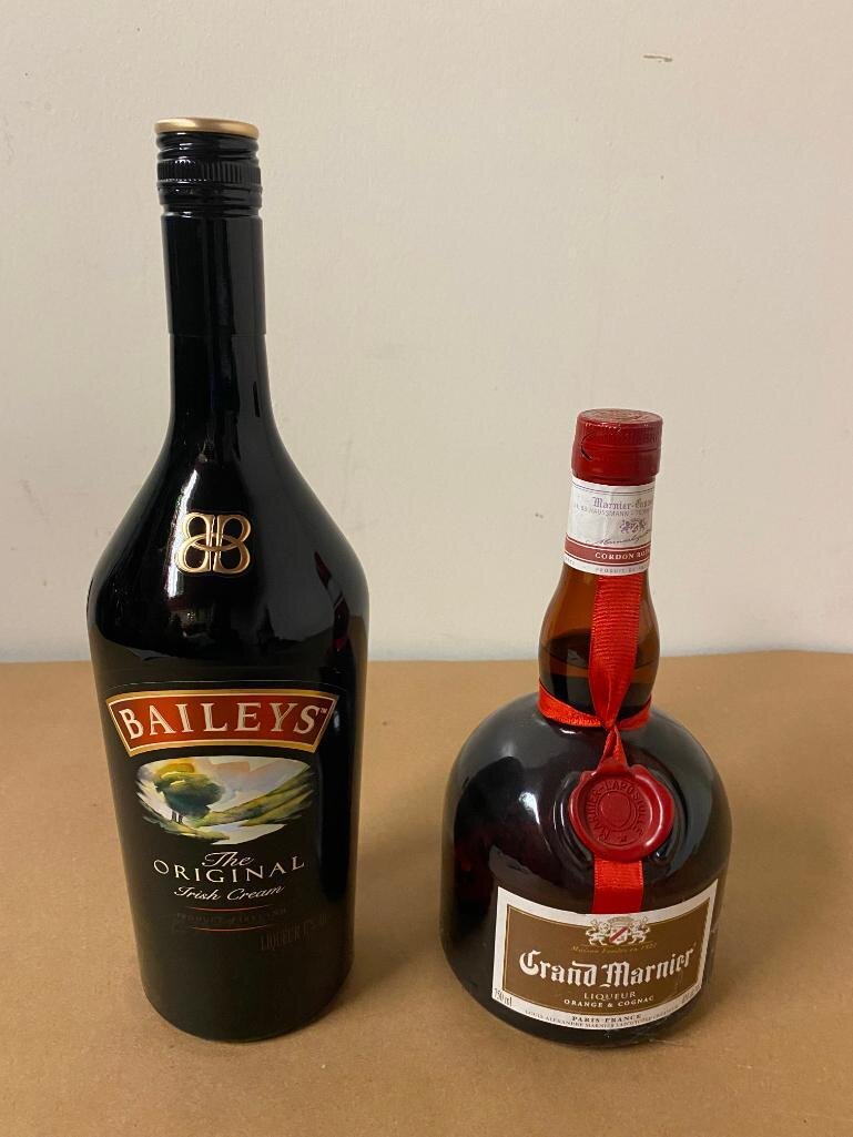 Image for Boondockers Bar, Restaurant & Sand Volleyball Business Liquidation Online Auction