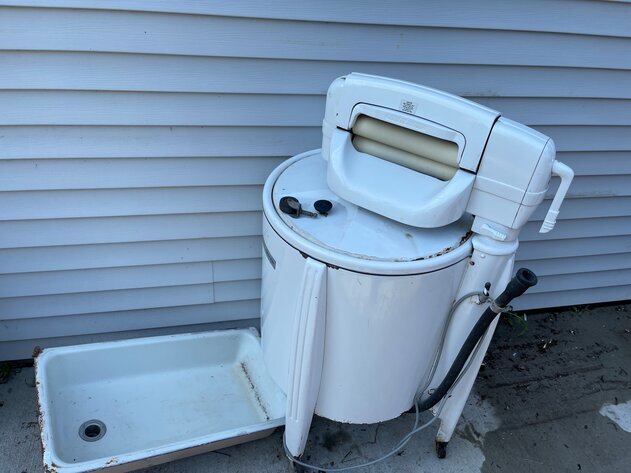 Image for Yowell Moving Sale