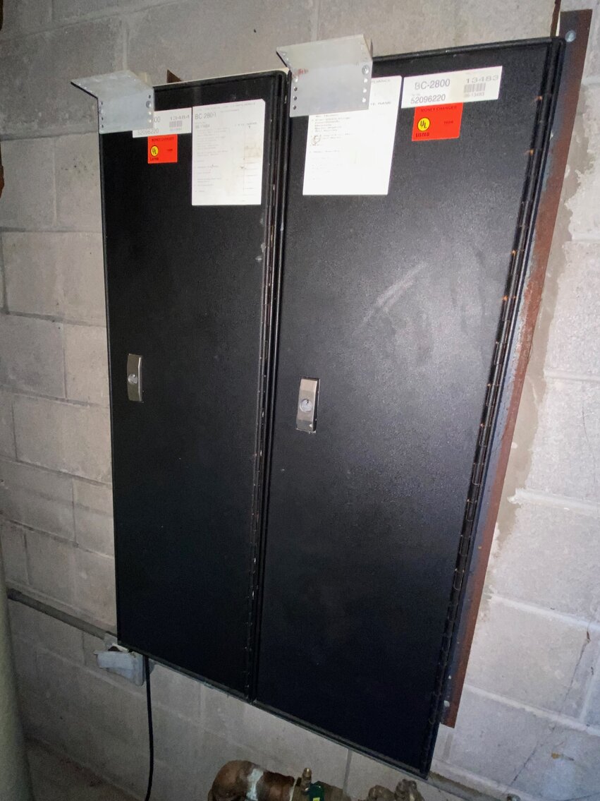 Image for ABSOLUTE AUCTION 2500 PARK AVE