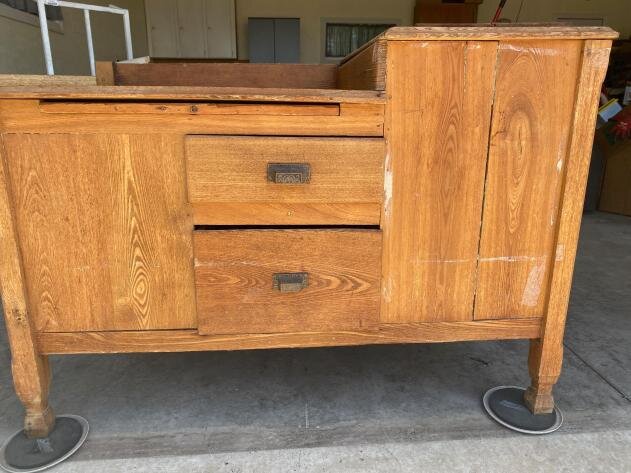 Stadick Living Estate Auction