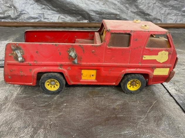 Stadick Living Estate Auction