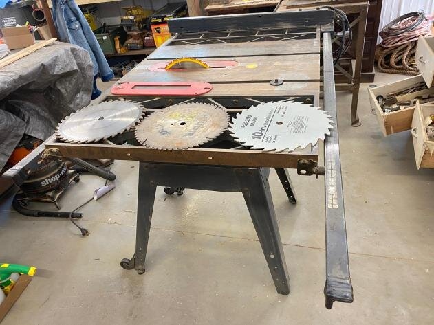 Stadick Living Estate Auction