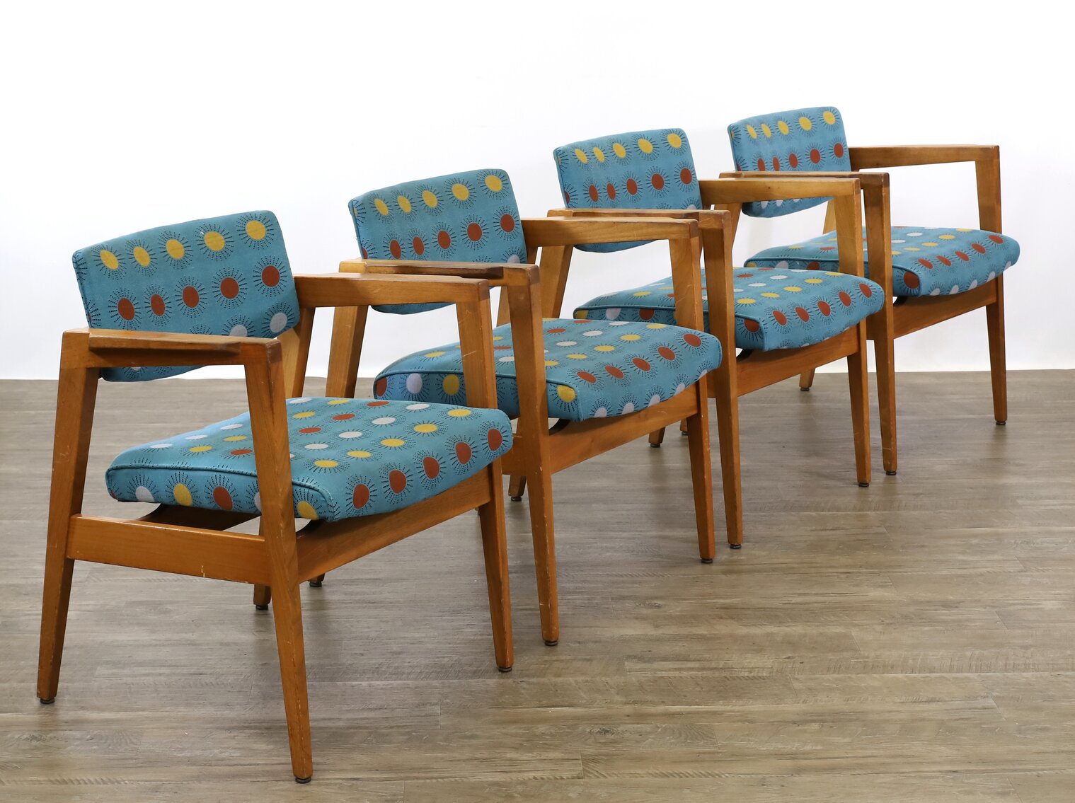 Image for Mid-Century Modern Design | October 12, 2022 at 10:00 AM