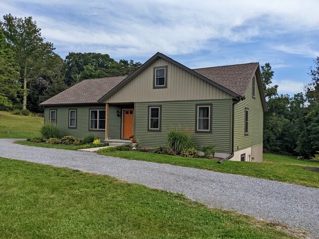 Image for 4 Bedroom 3 Bath Home On 5 Acres In Ft Loudon PA