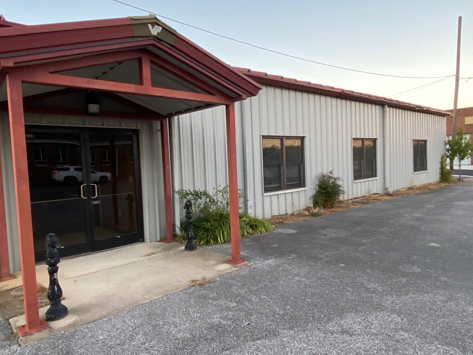 Image for ABSOLUTE AUCTION 1204 MAIN STREET BENTON KENTUCKY