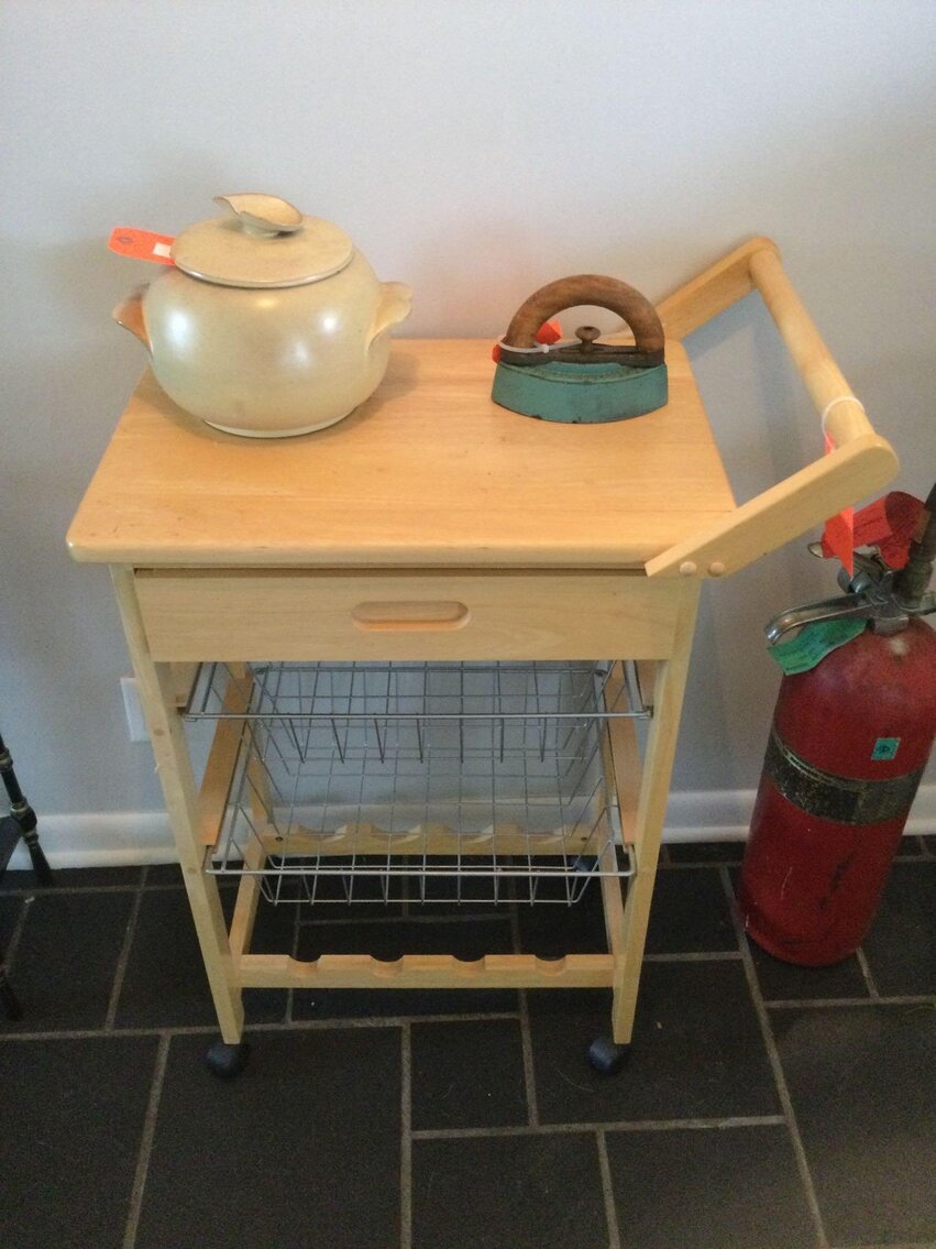 Image for Furniture, collectibles, household-Waubenoor