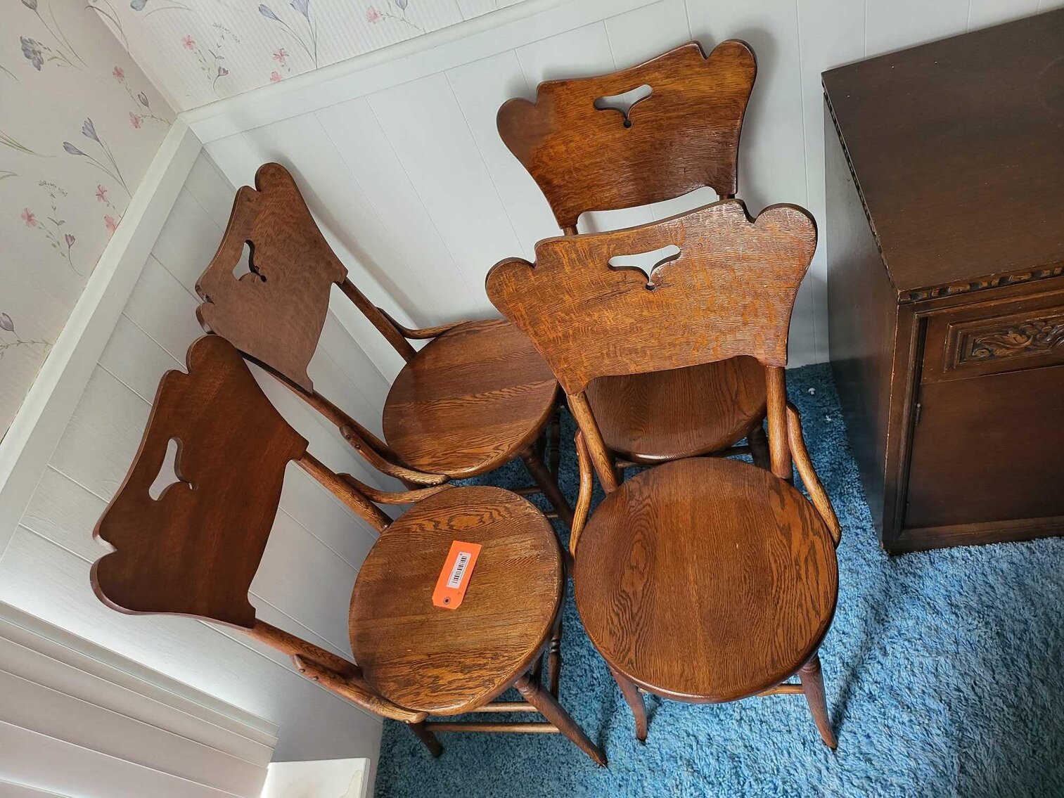 Image for Furniture, collectibles, household-Waubenoor