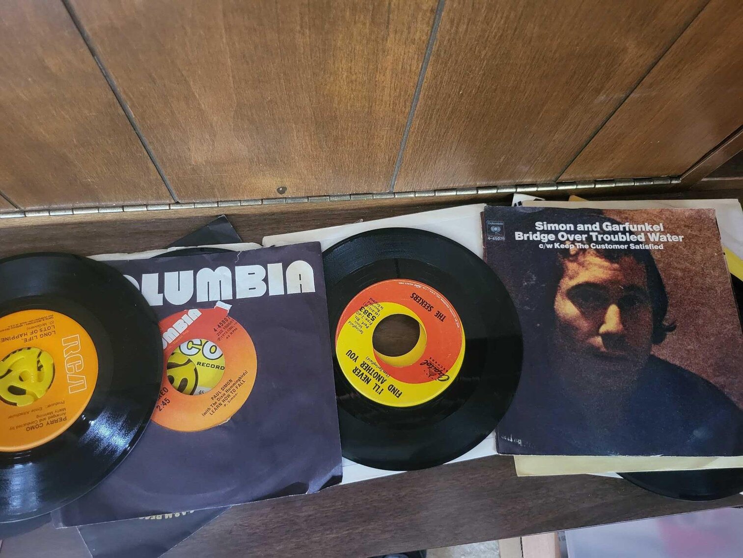 Image for Furniture, collectibles, household-Waubenoor