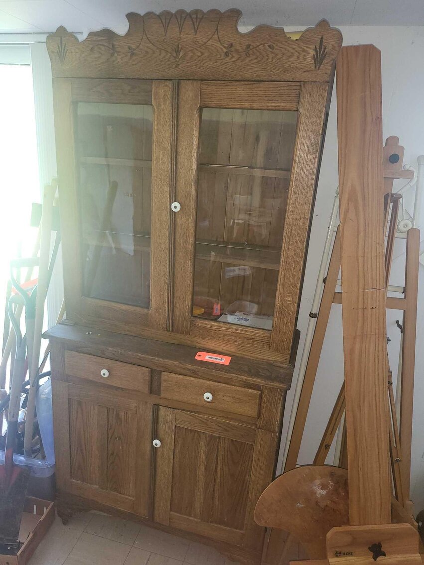 Image for Furniture, collectibles, household-Waubenoor