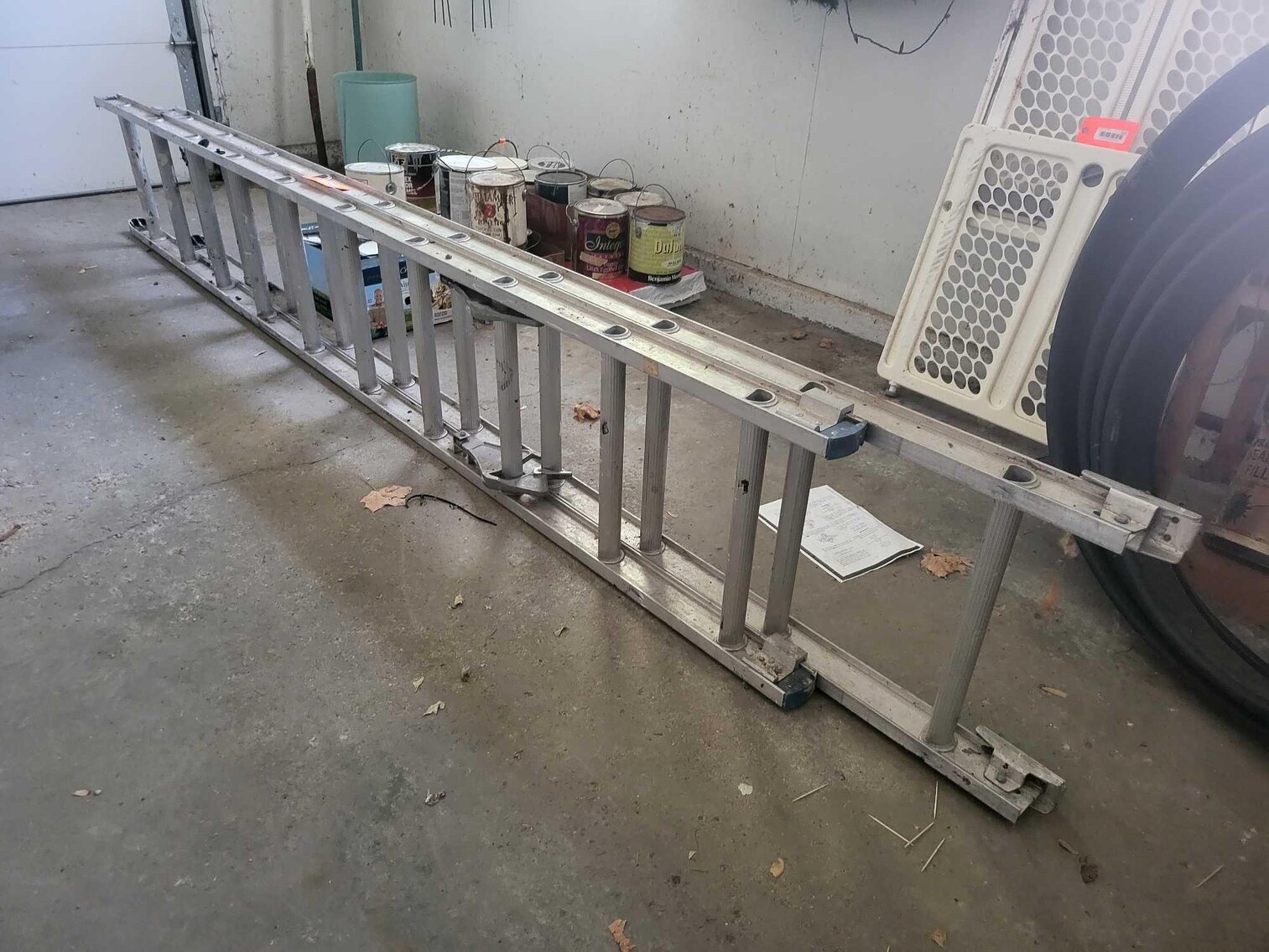 Image for Furniture, collectibles, household-Waubenoor