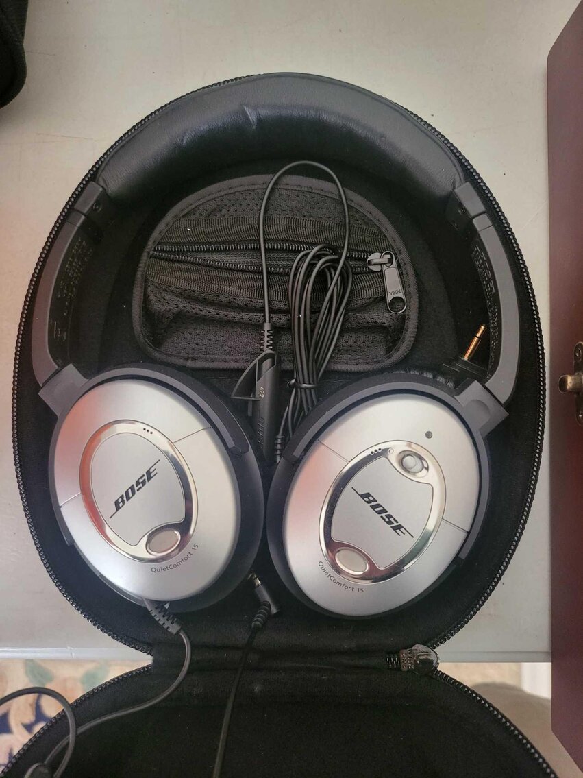 Image for Furniture, collectibles, household-Deer Path Dr