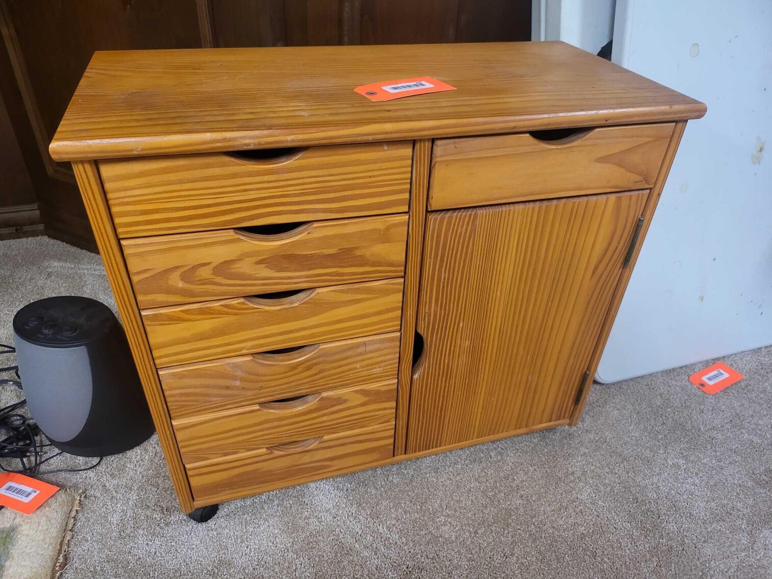 Image for Furniture, collectibles, household-Deer Path Dr