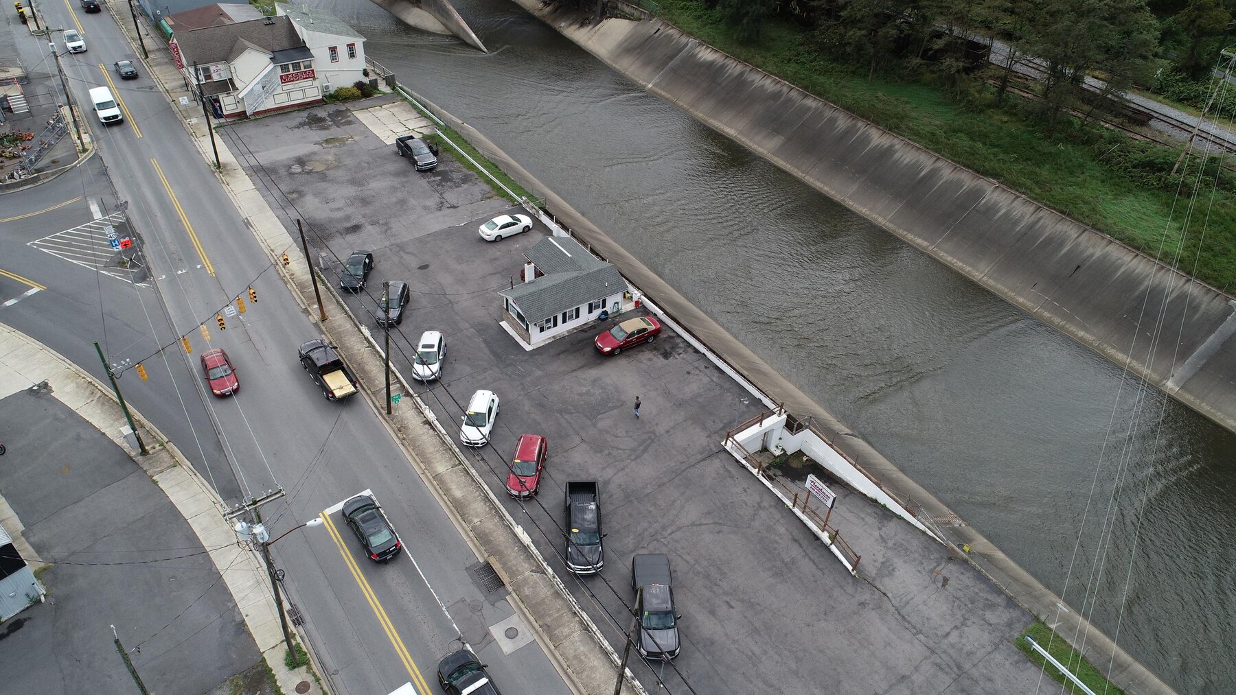 Image for SOLD $143,000 - Commercial Lot with Office Building in Cumberland