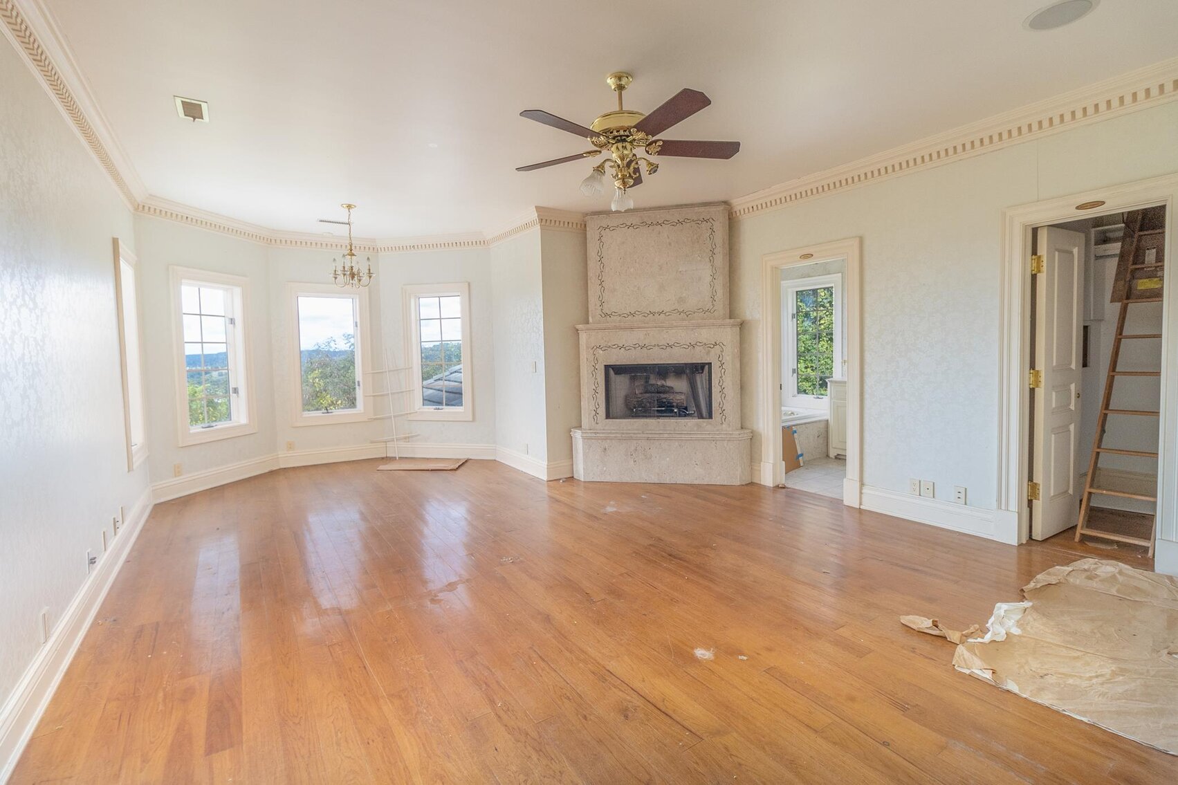 Image for SOLD $913,000 - 6 Bedroom Mansion on over 13 Acres Ready for Restoration