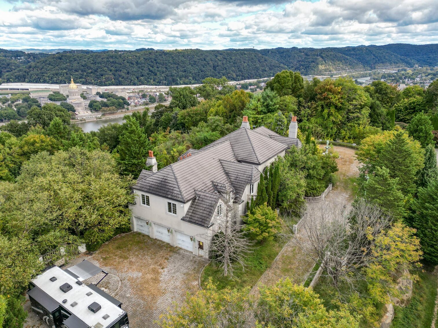 Image for SOLD $913,000 - 6 Bedroom Mansion on over 13 Acres Ready for Restoration