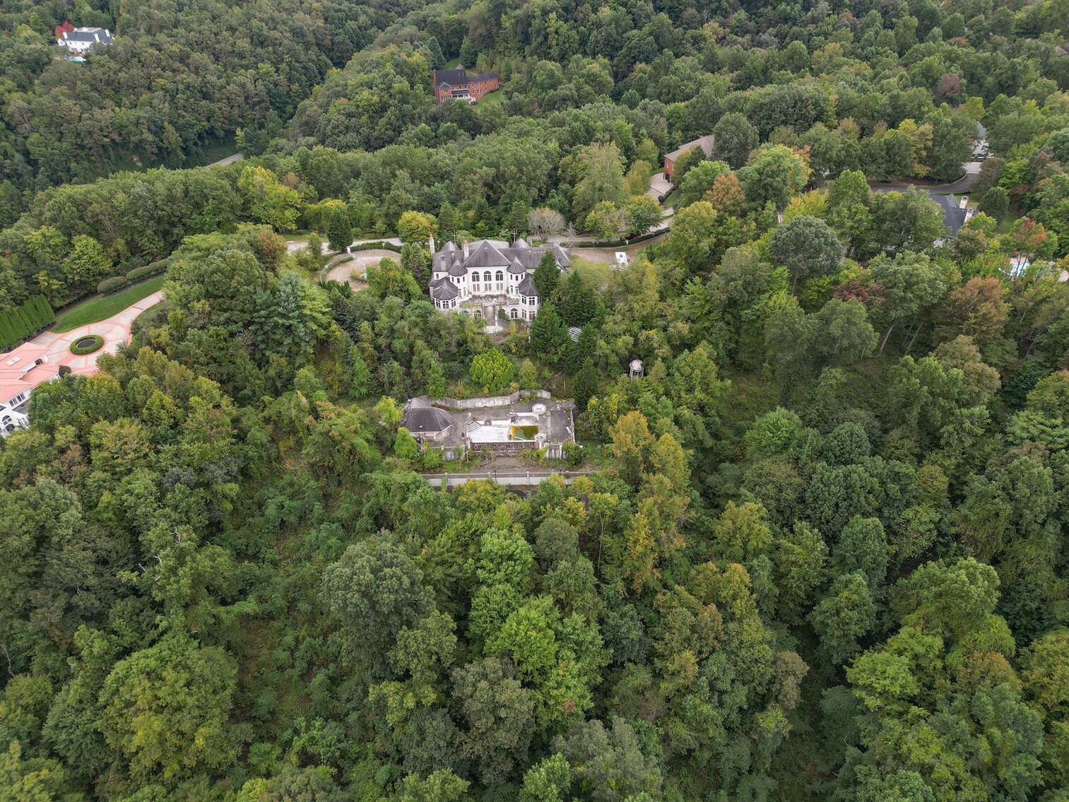 Image for SOLD $913,000 - 6 Bedroom Mansion on over 13 Acres Ready for Restoration