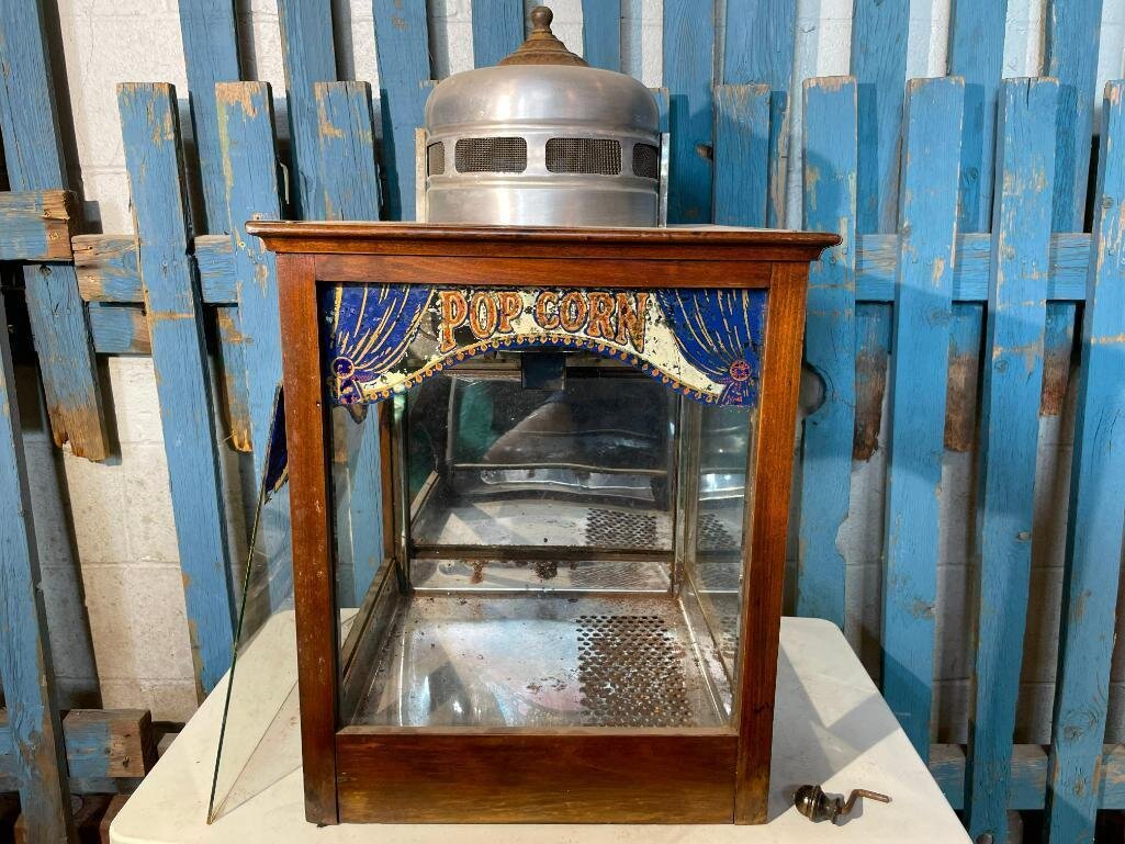 Image for LIVE Onsite Antiques & Advertising Auction Omaha