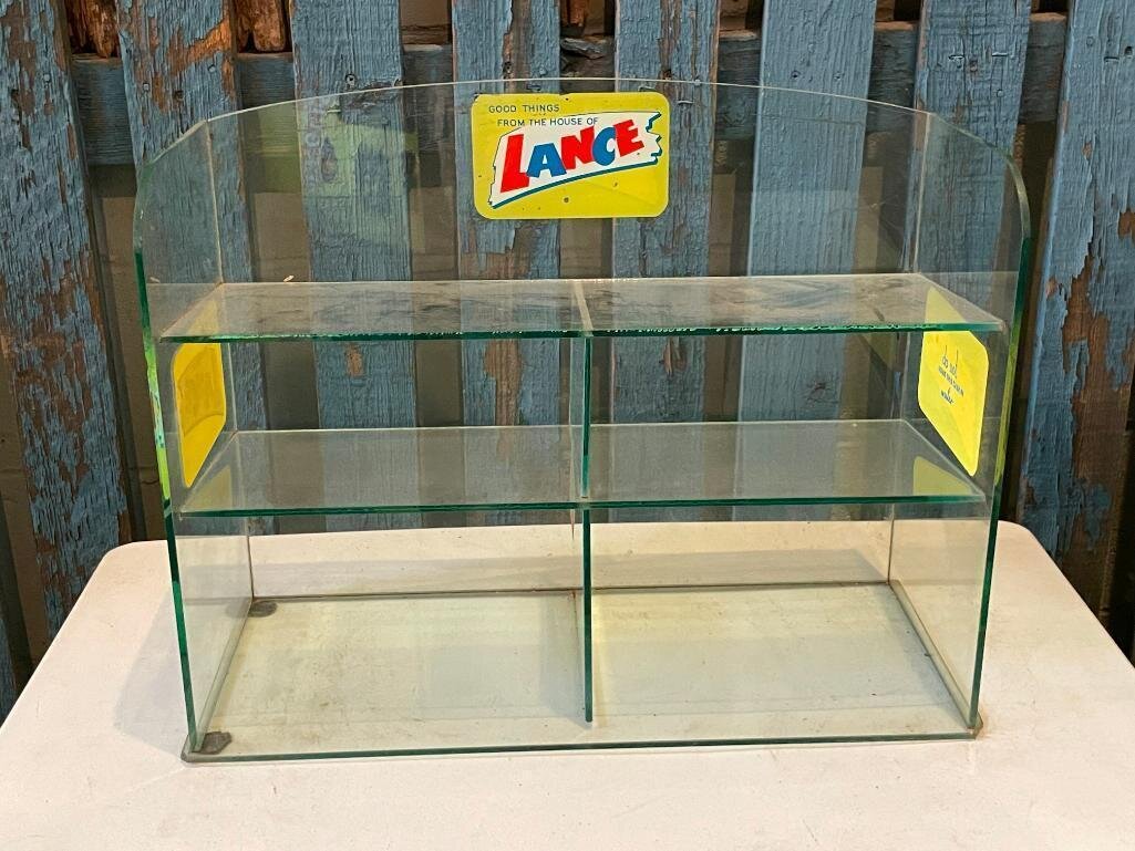 Image for LIVE Onsite Antiques & Advertising Auction Omaha