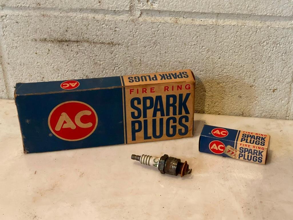 Image for LIVE Onsite Antiques & Advertising Auction Omaha