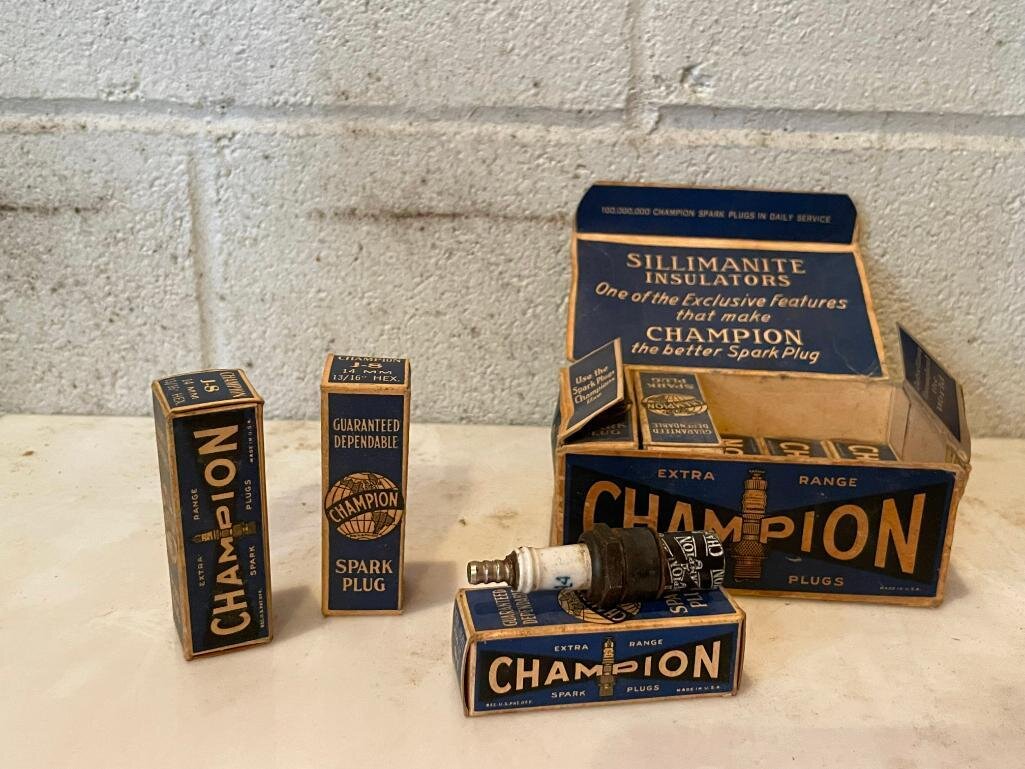 Image for LIVE Onsite Antiques & Advertising Auction Omaha