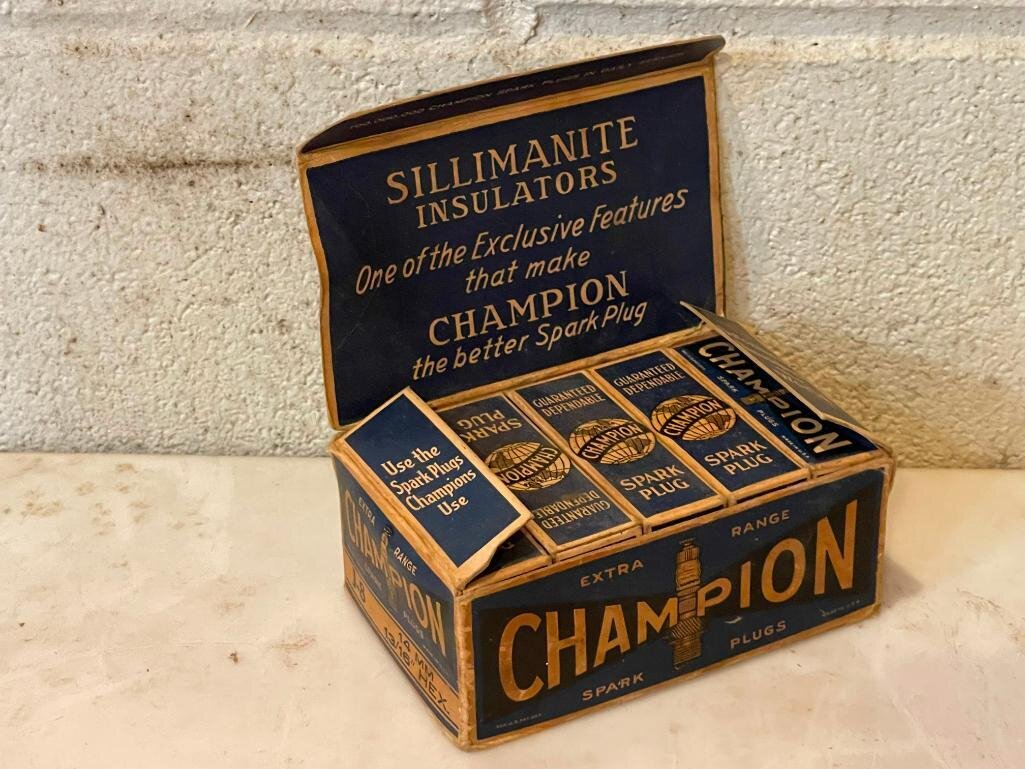 Image for LIVE Onsite Antiques & Advertising Auction Omaha