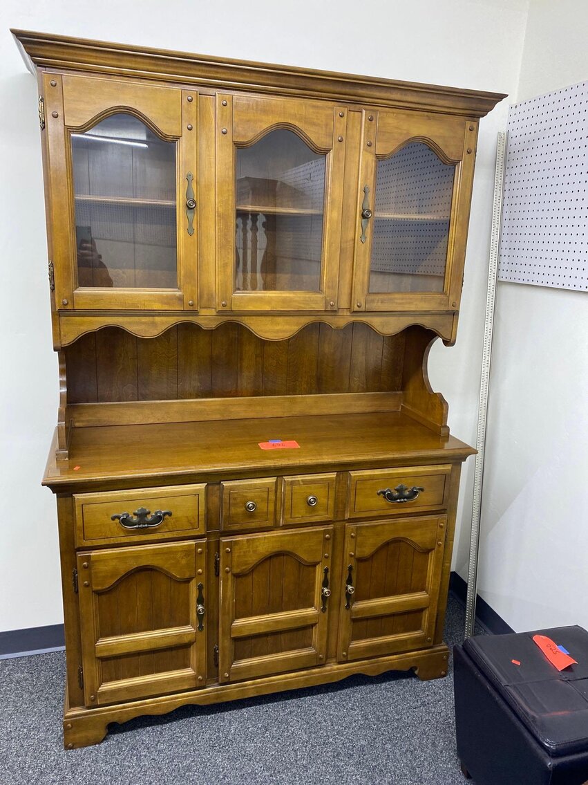 Image for Furniture, collectibles, household- New North