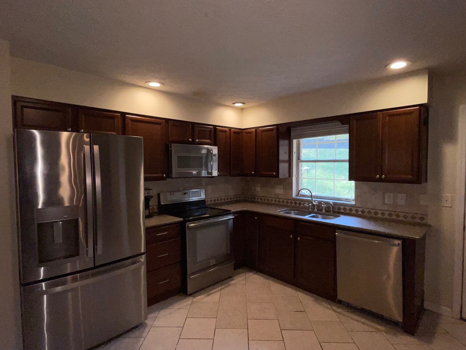 Image for SOLD $159,500 - Beautiful 4 Bedroom Brick Mid-Entry on 1.2 Acres