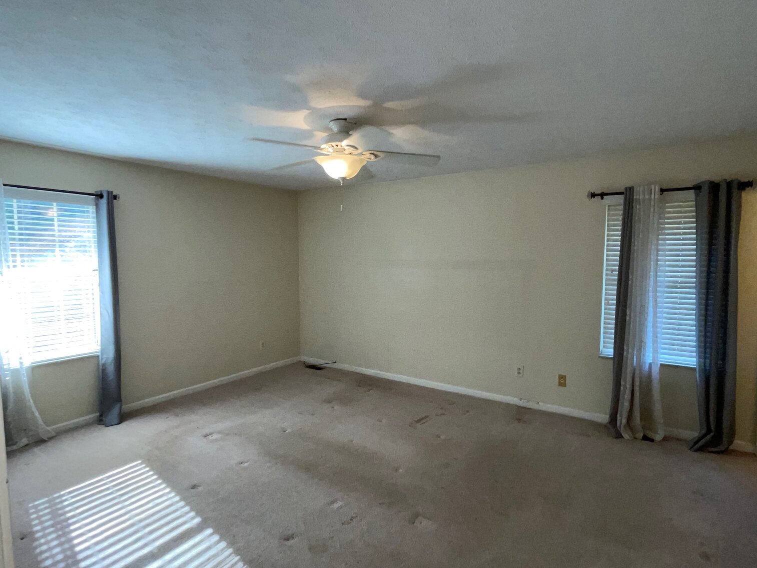 Image for SOLD $159,500 - Beautiful 4 Bedroom Brick Mid-Entry on 1.2 Acres