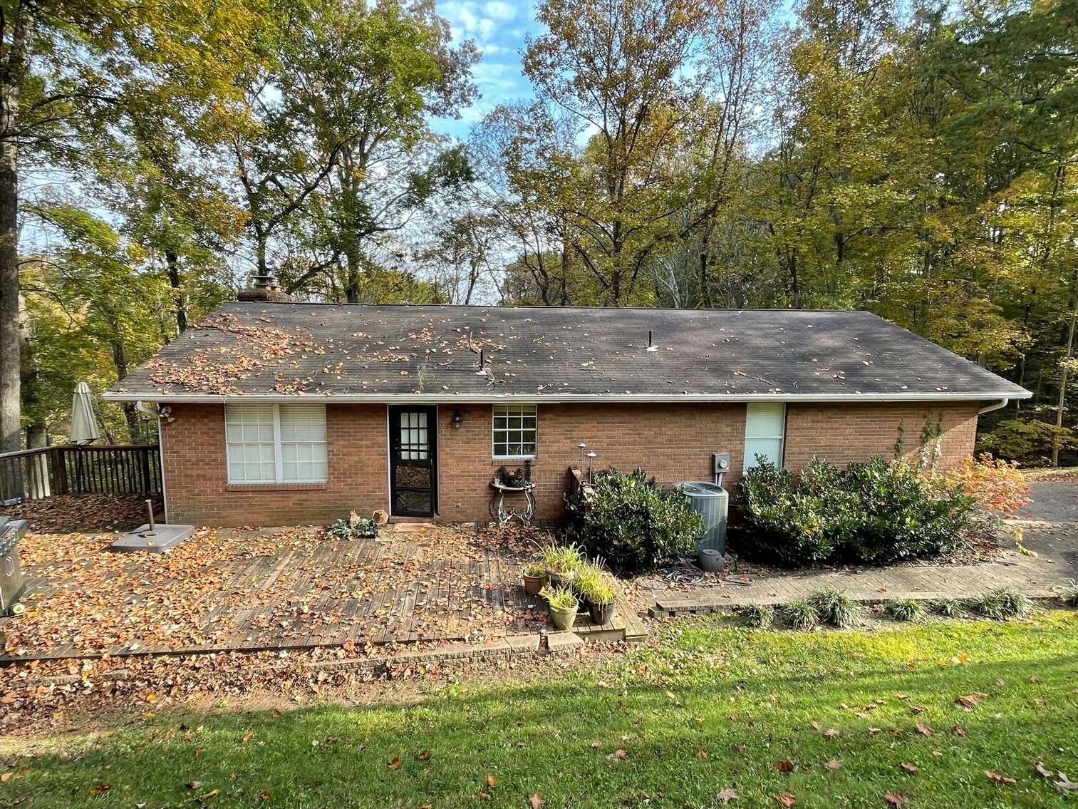 Image for SOLD $159,500 - Beautiful 4 Bedroom Brick Mid-Entry on 1.2 Acres