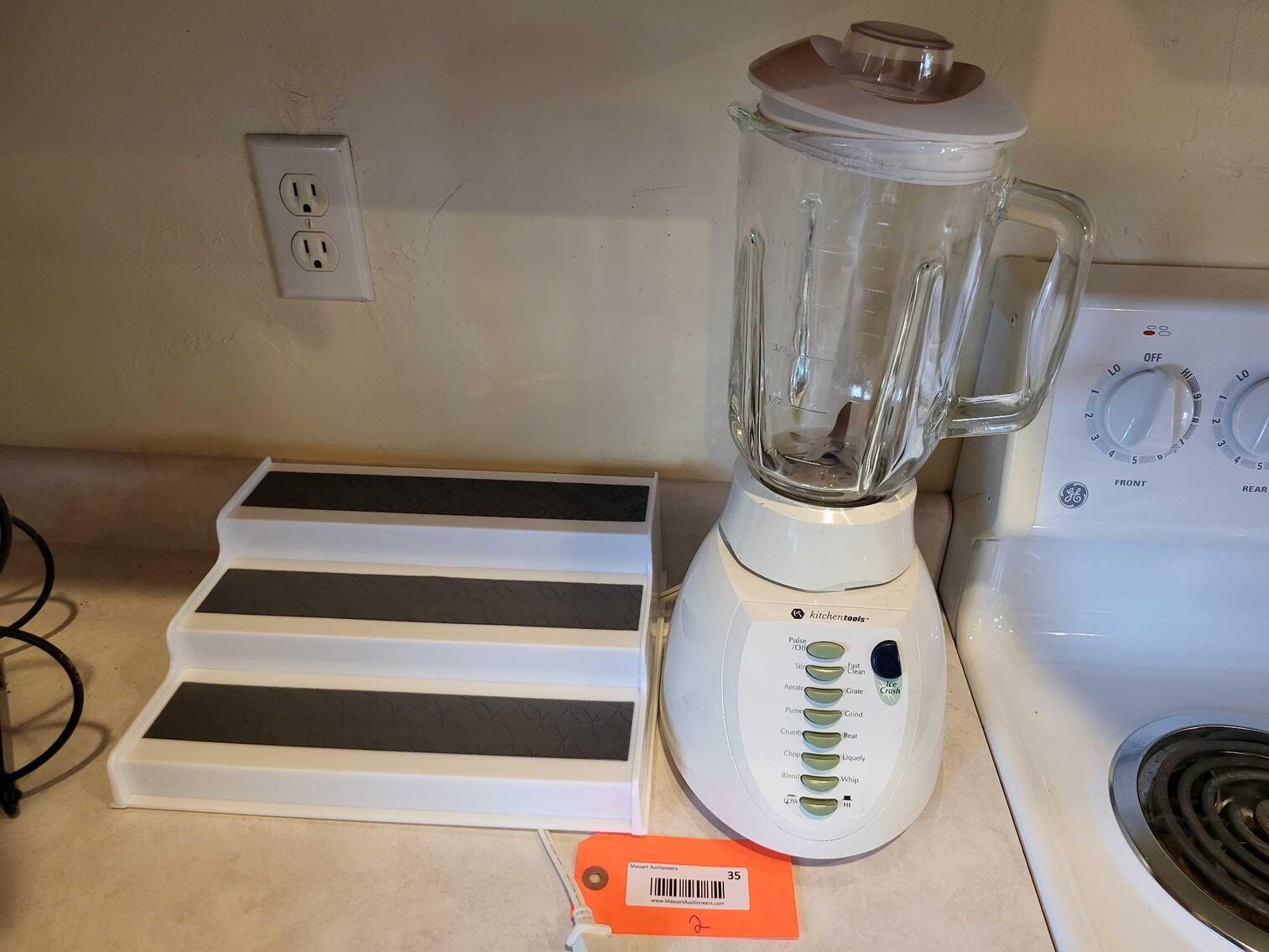 Image for Furniture, collectibles, household-Orlando Dr