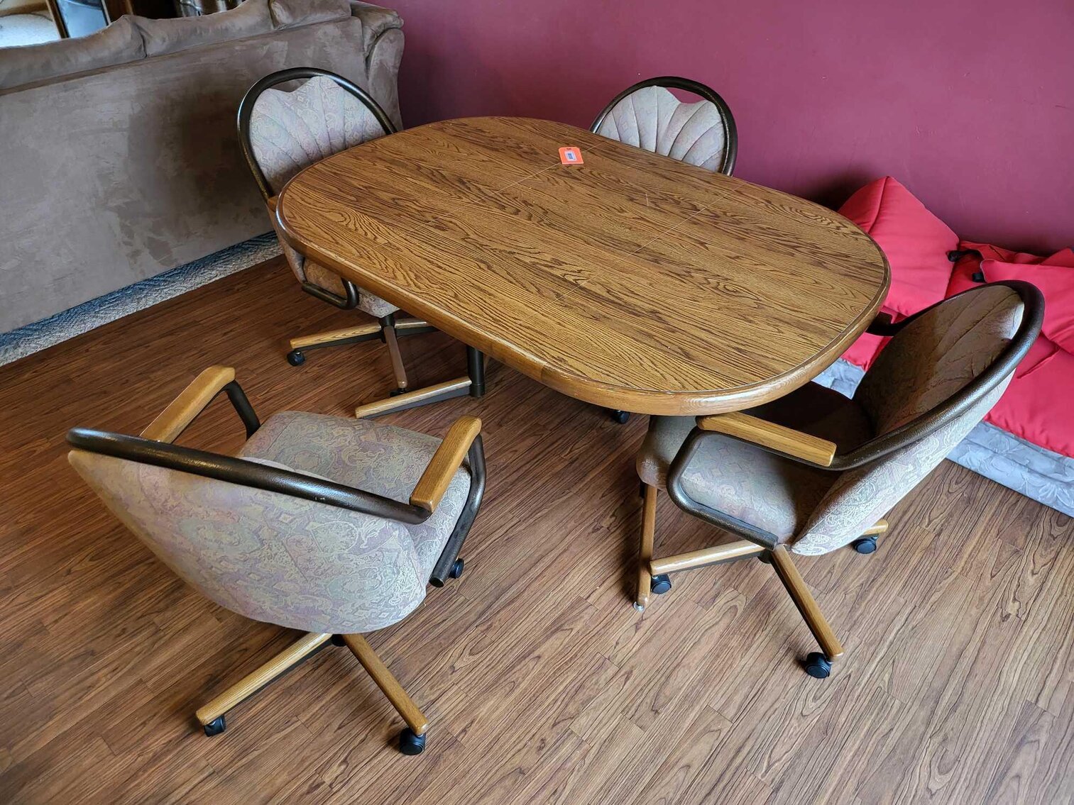 Image for Furniture, collectibles, household-Orlando Dr