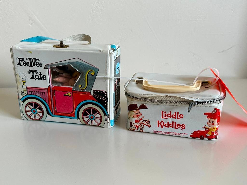 Image for Furniture, collectibles, household-Orlando Dr