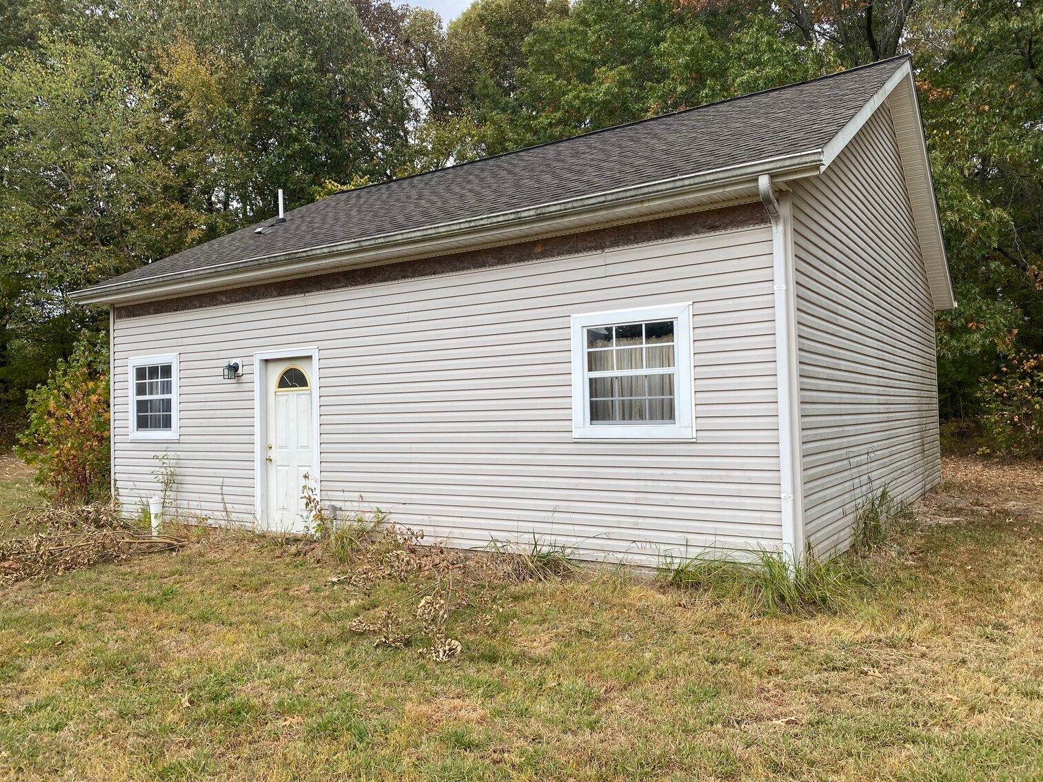 Image for ABSOLUTE AUCTION 693 WADESBORO ROAD PADUCAH, KY