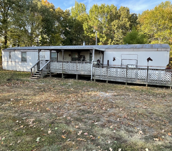 Image for ABSOLUTE AUCTION 693 WADESBORO ROAD PADUCAH, KY