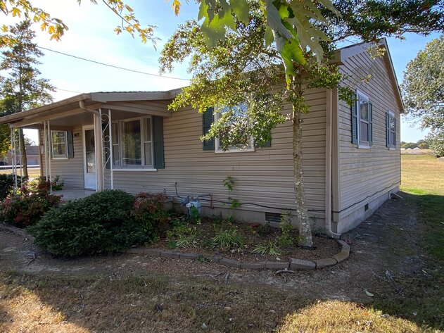 Image for ABSOLUTE AUCTION 4015 MAXON ROAD