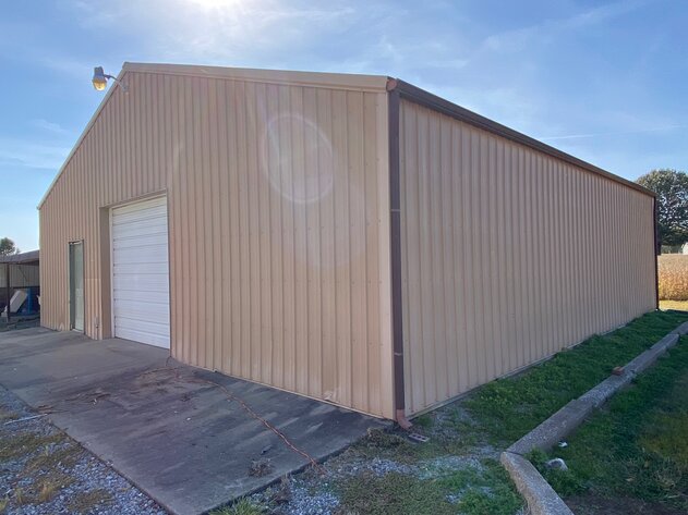 Image for ABSOLUTE AUCTION 4015 MAXON ROAD