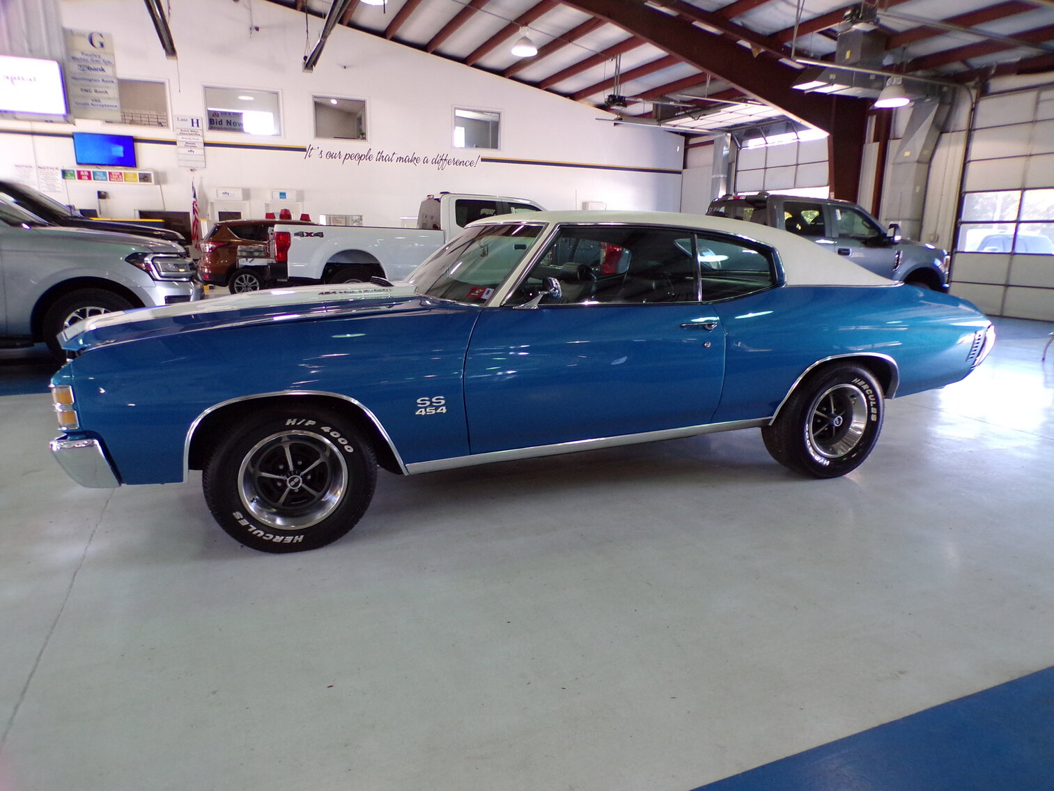 St Albans, WV ’71 Chevelle w/SS Mods, ’06 Porsche Cayman S Coupe, ’94