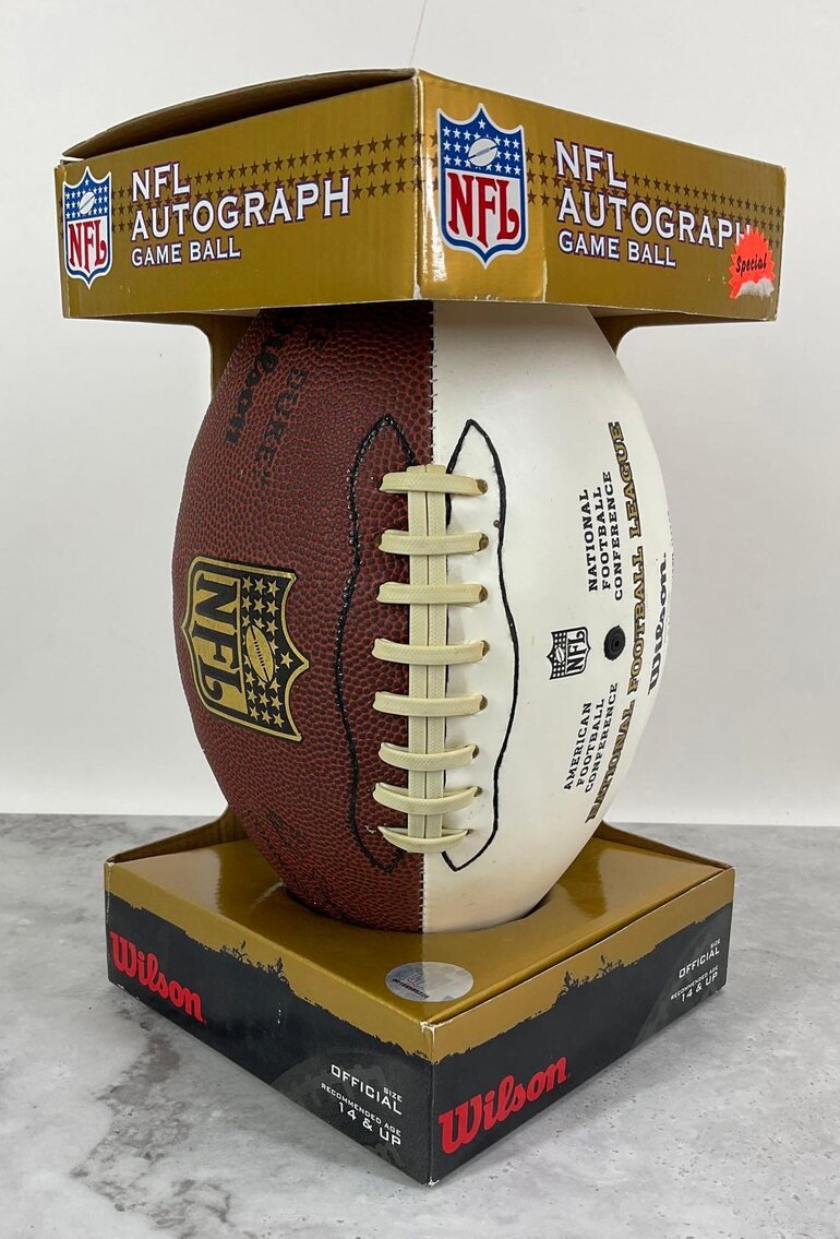 Image for Sports Memorabilia | November 1, 2022 at 7:00 PM