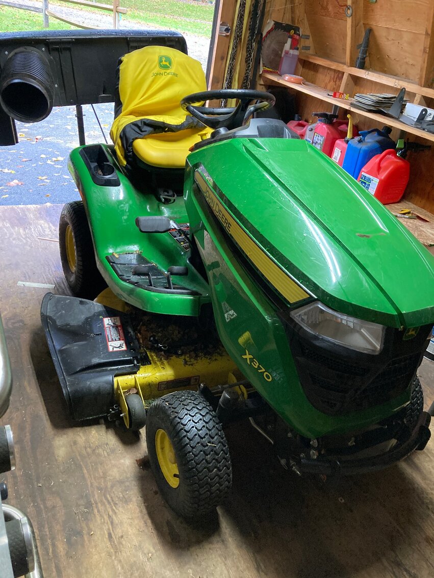 Terra Alta, WV Terry L Donk Estate Auction ’62 Corvette, ’19 Polaris