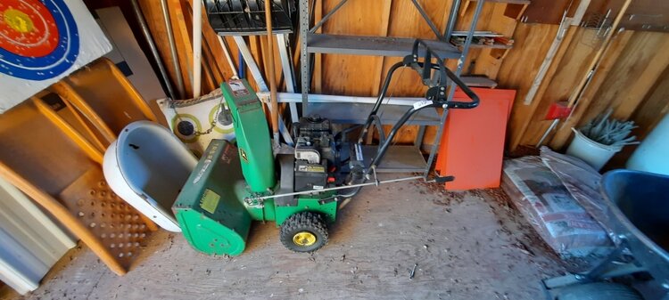 Image for 2006 Coachman, Hunting, Collectibles, Tools, Household & More