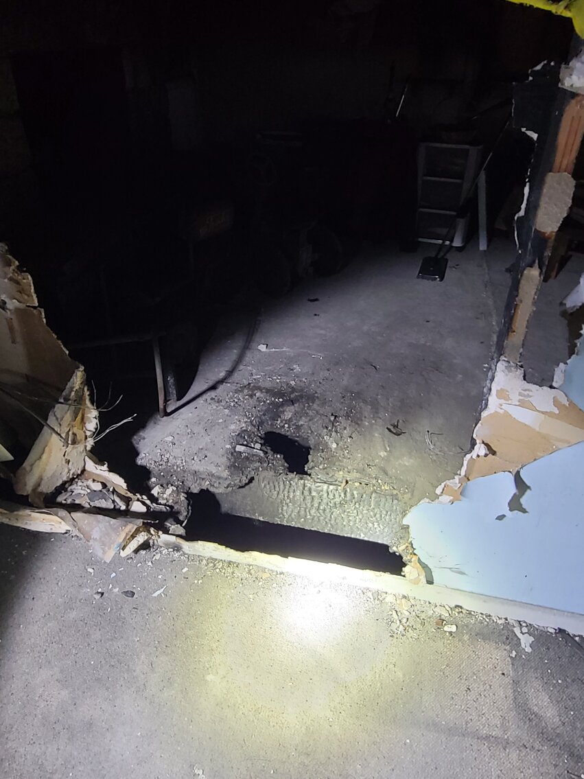 Image for Seller Ordered Online Auction - 3,630 +/- SF Ranch Style Dwelling on 1.42 +/- Acre Lot